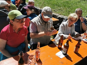 Am Biertisch