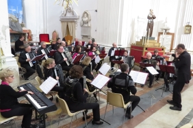 Kirchenkonzert auf Sizilien