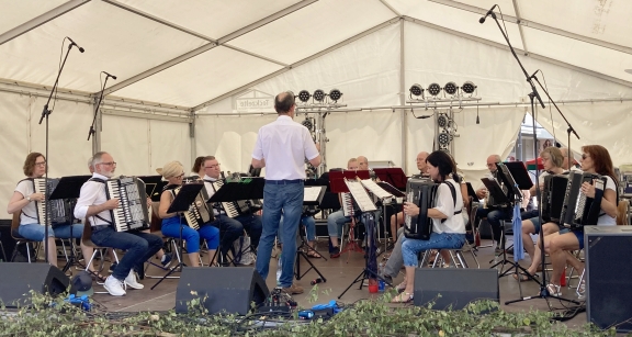 Orchester auf der Bühne