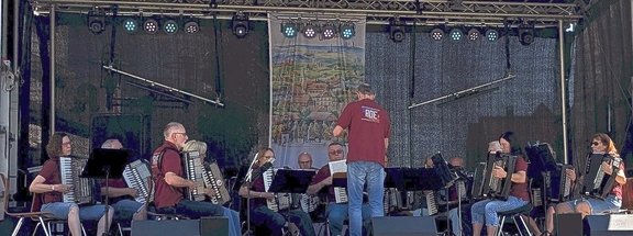 Orchester auf der B&uuml;hne